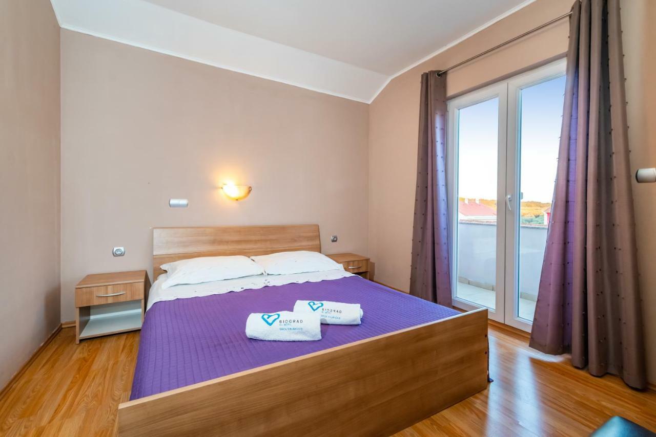 Apartment Adrian Biograd Na Moru Esterno foto